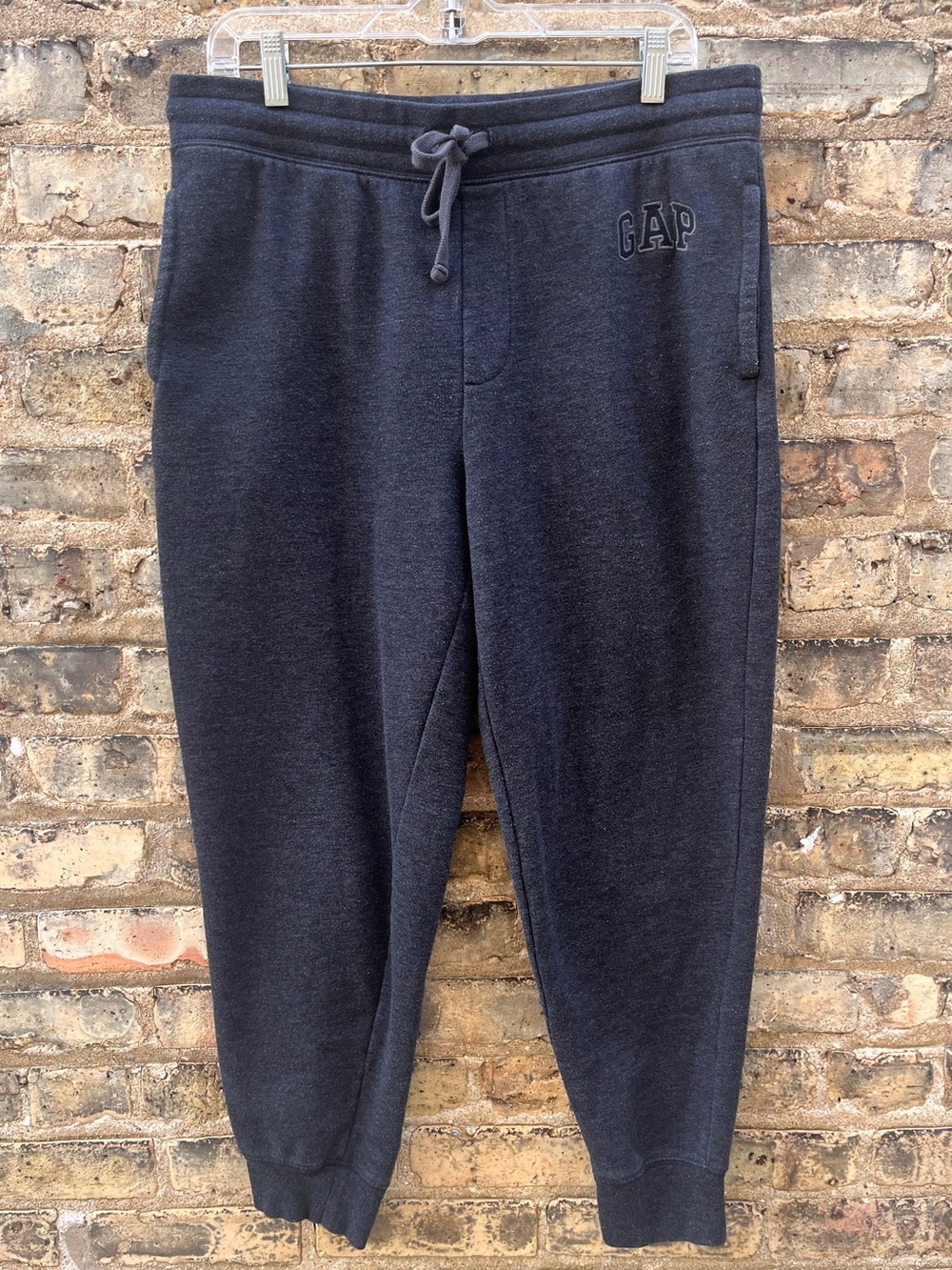 GAP Men's Jogger Sweatpants Charcoal Gray Lounge Size Large